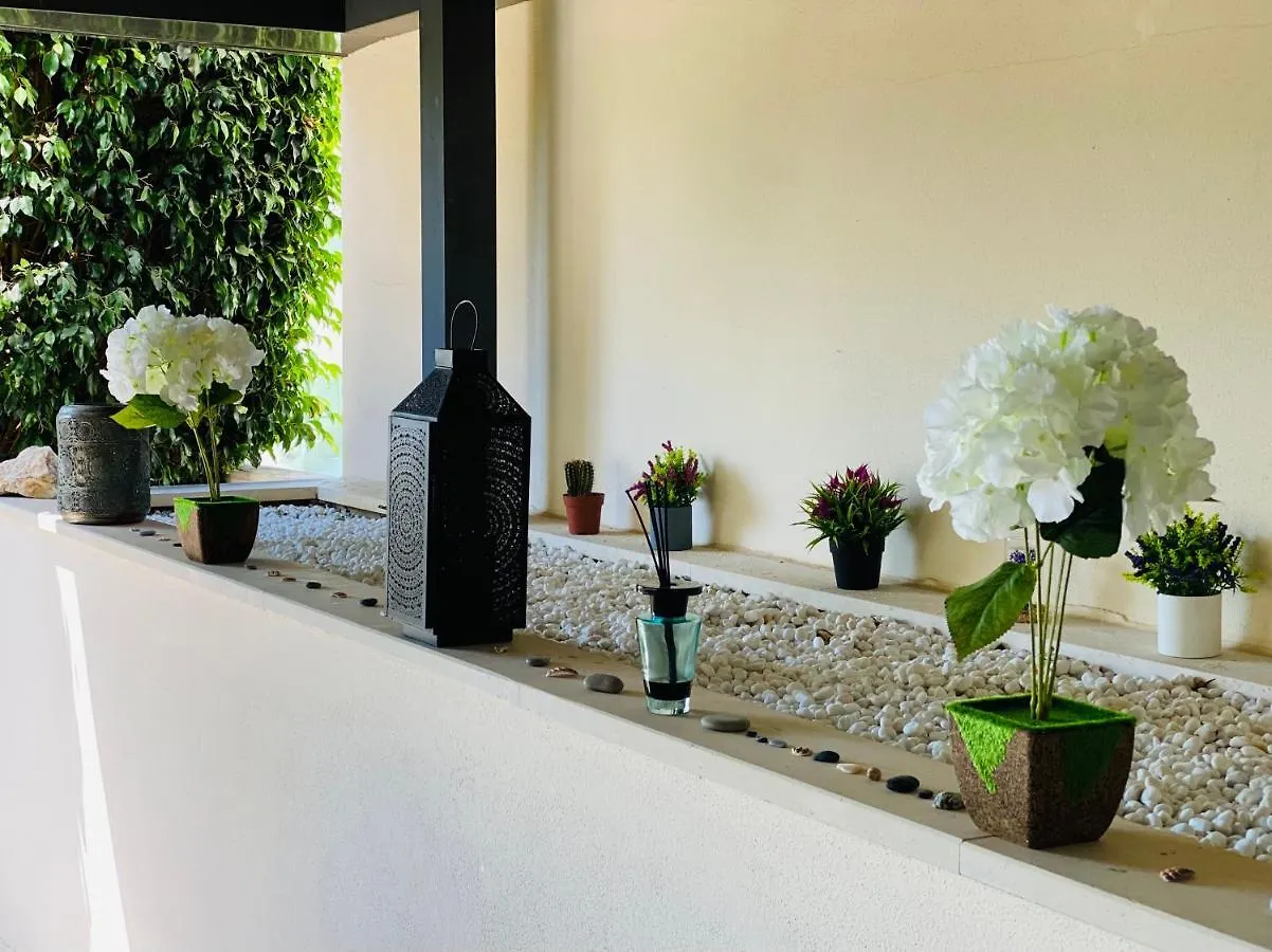 Amazing Two Bedroom Apartment In Los Flamingos, Marbella Estepona Španělsko