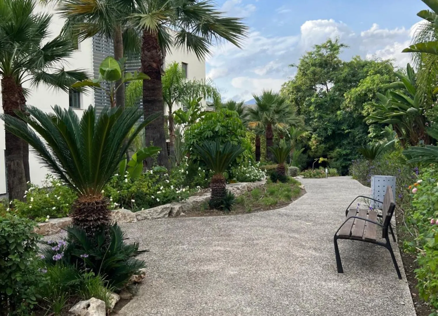 Amazing Two Bedroom Apartment In Los Flamingos, Marbella Estepona Španělsko