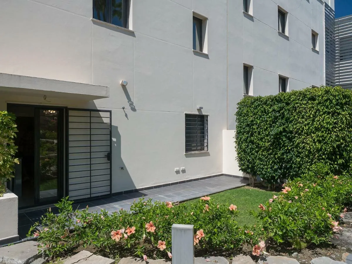 Amazing Two Bedroom Apartment In Los Flamingos, Marbella Estepona